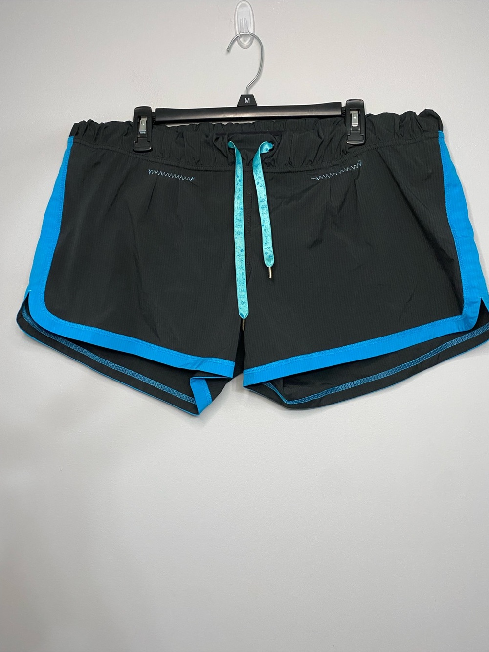 Lululemon Shorts Women’s Size 14